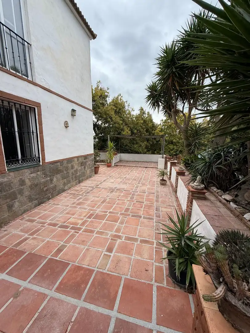 Terraza de Finca rústica en venta en Coín con Aire acondicionado, Calefacción y Jardín privado