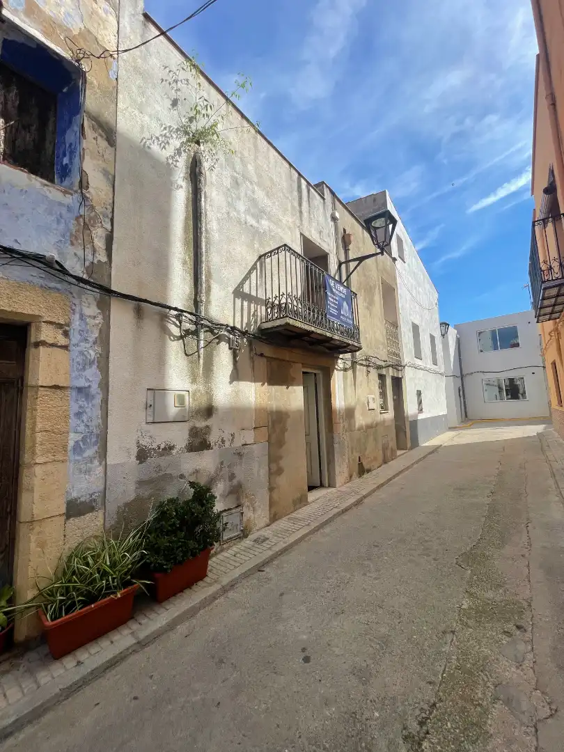 Vista exterior de Casa adosada en venta en Càlig con Terraza, Trastero y Balcón