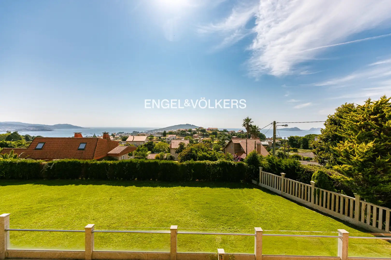 Vista exterior de Casa o chalet en venta en Nigrán con Calefacción, Jardín privado y Piscina