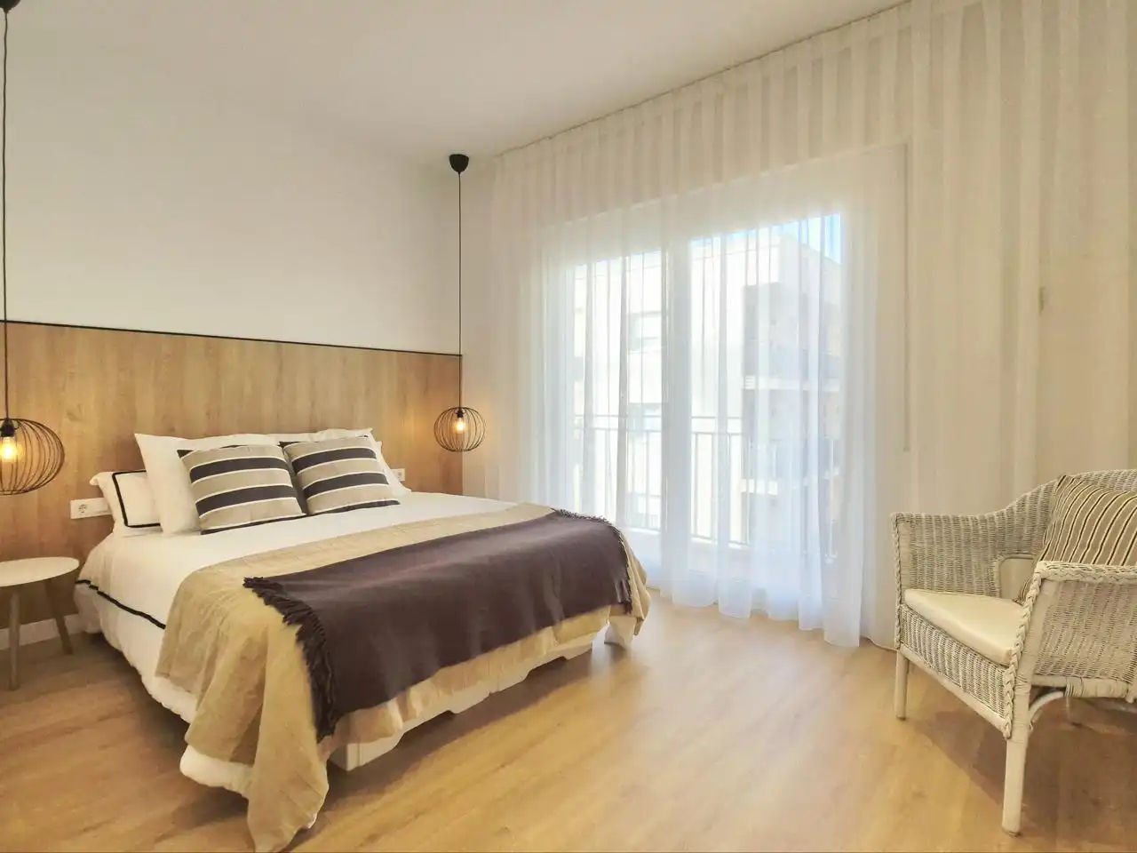 Bedroom of Flat for sale in Terrassa  with Air Conditioner, Heating and Parquet flooring