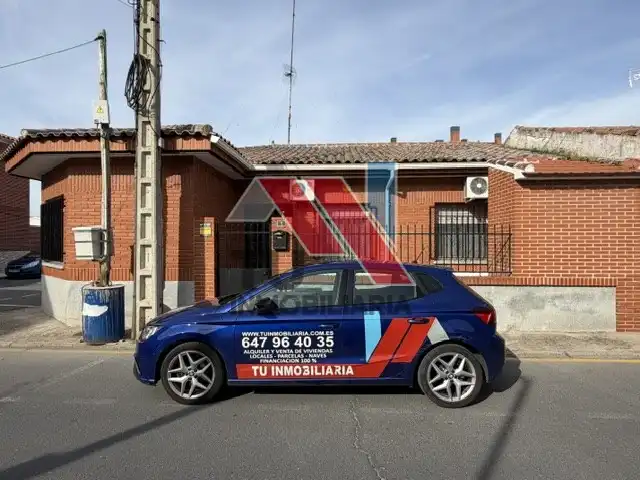 Vista exterior de Casa o chalet en venta en Fuensalida con Calefacción, Amueblado y Horno
