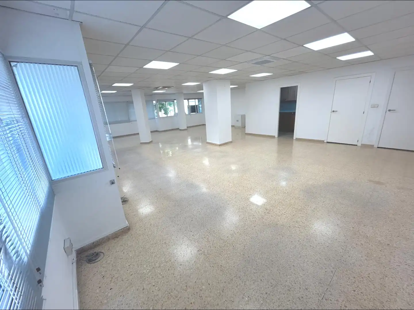 Office for rent in Calle del Marqués de Montortal, Tormos