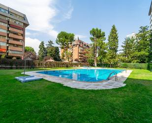 Garden of Flat to rent in  Madrid Capital  with Air Conditioner and Swimming Pool