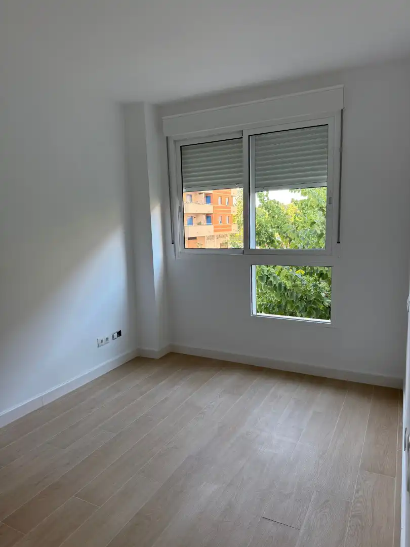 Habitación de Piso de alquiler en Málaga con Aire acondicionado, Amueblado y Horno