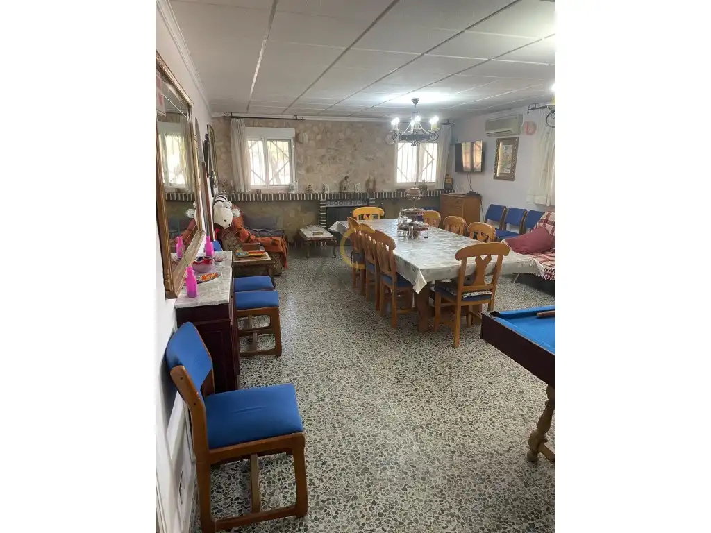 Menjador de Finca rústica en venda en Villena amb Aire condicionat, Jardí privat i Piscina