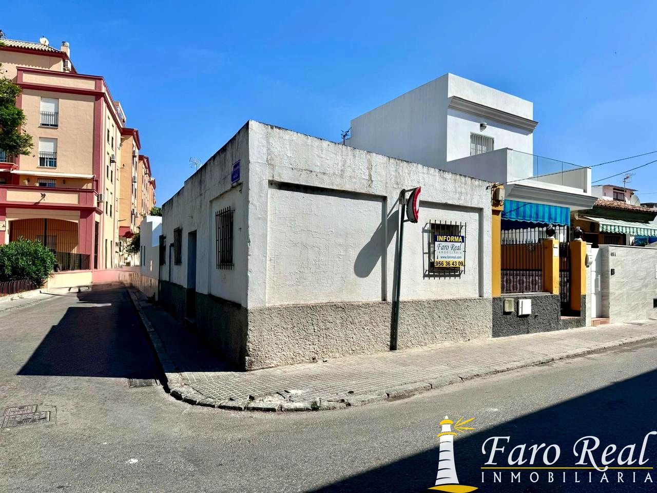 Exterior view of House or chalet for sale in Sanlúcar de Barrameda