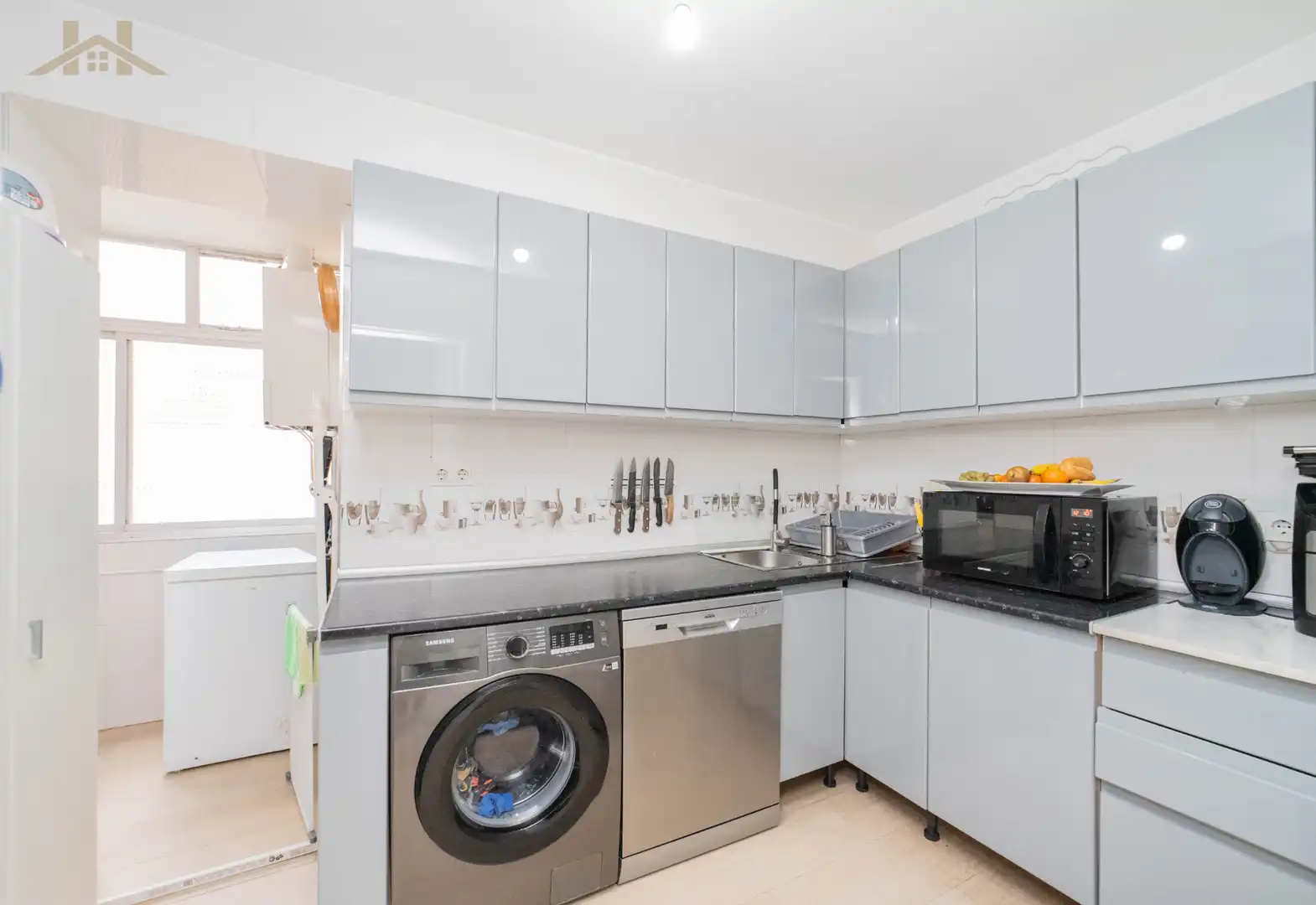 Kitchen of Flat for sale in Parla  with Air Conditioner and Swimming Pool