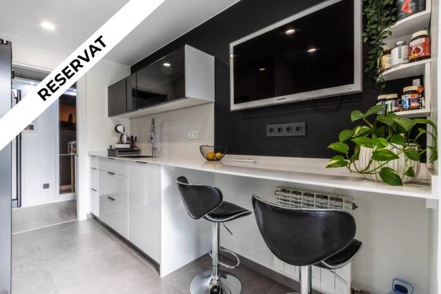 Piso en Venta en Terrassa -  CARRASCO I FORMIGUERA,DE en Roc Blanc