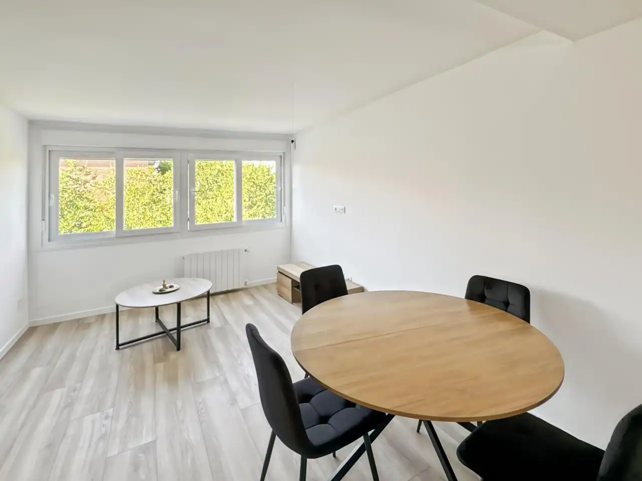 Dining room of Flat for sale in Madrid  with Heating