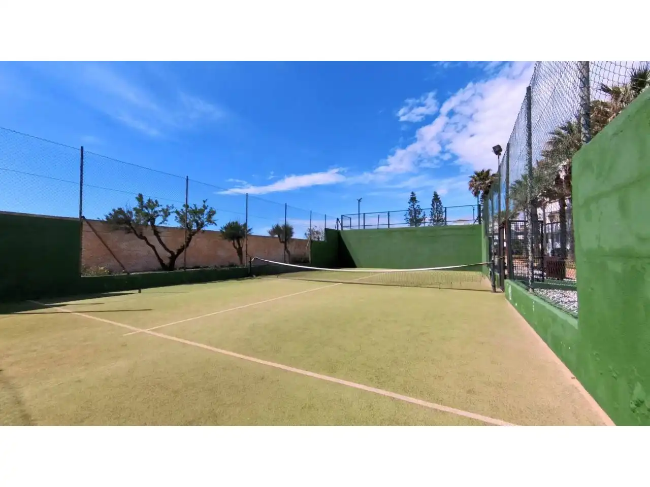 Jardí de Apartament en venda en El Ejido amb Terrassa, Moblat i Piscina comunitària