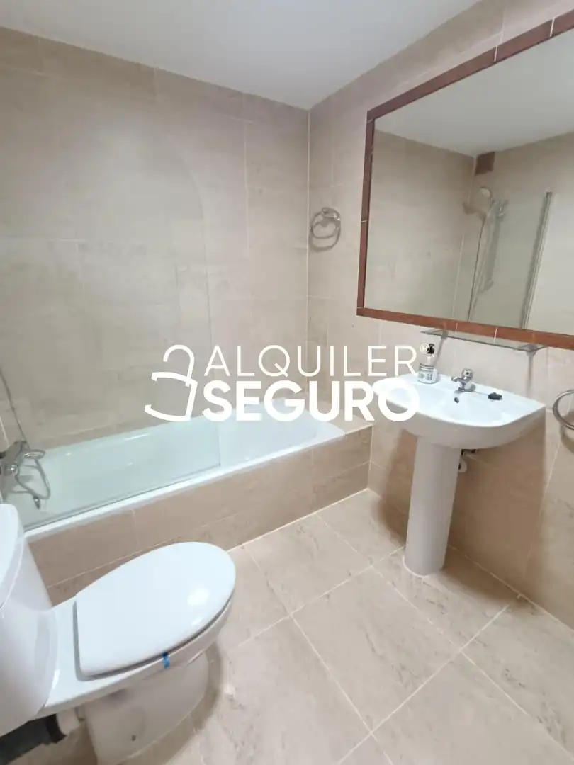 Flat for rent in Polonia, El Carrascal