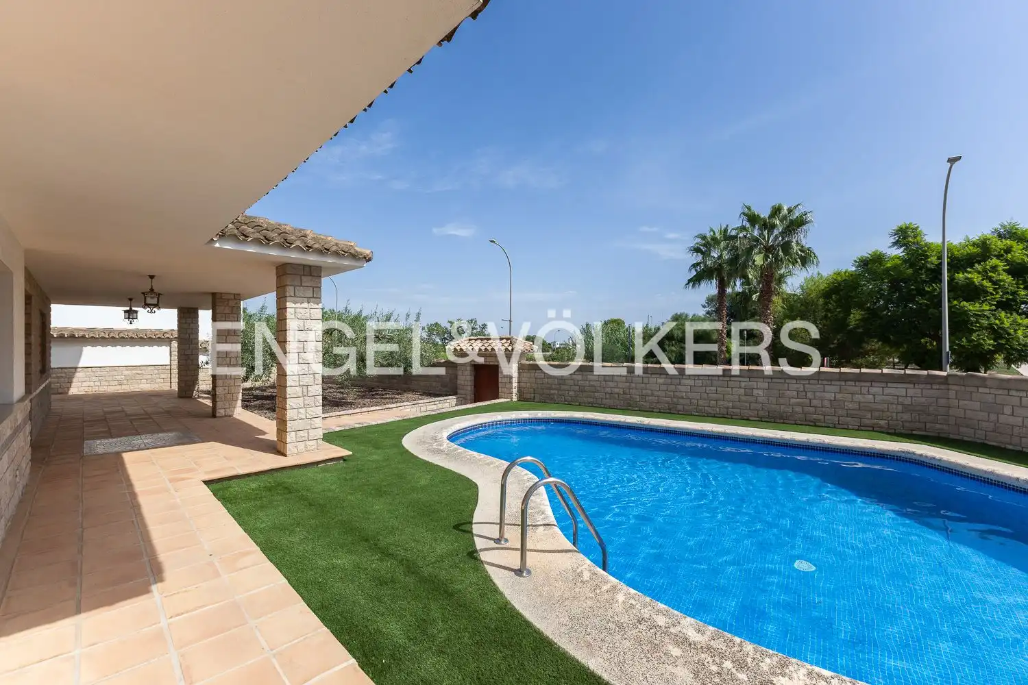 Swimming pool of Houses for sale in Favara  with Heating, Private garden and Swimming Pool