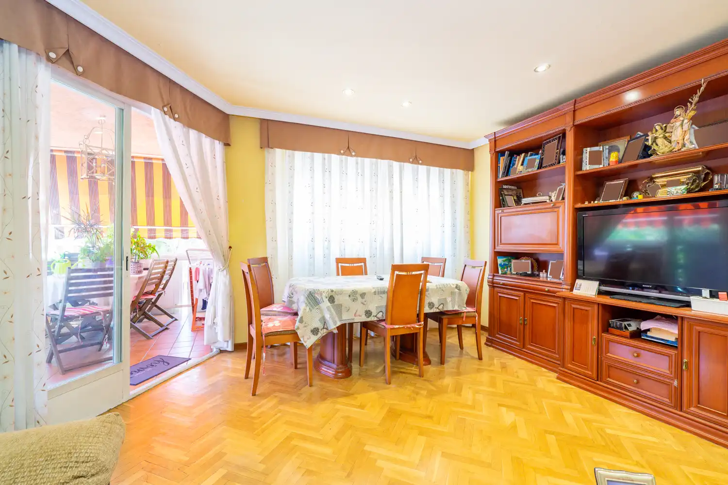 Wohnung mit Aufzug zum Verkauf in Calle de los Hermanos Pinzón, imagen 3