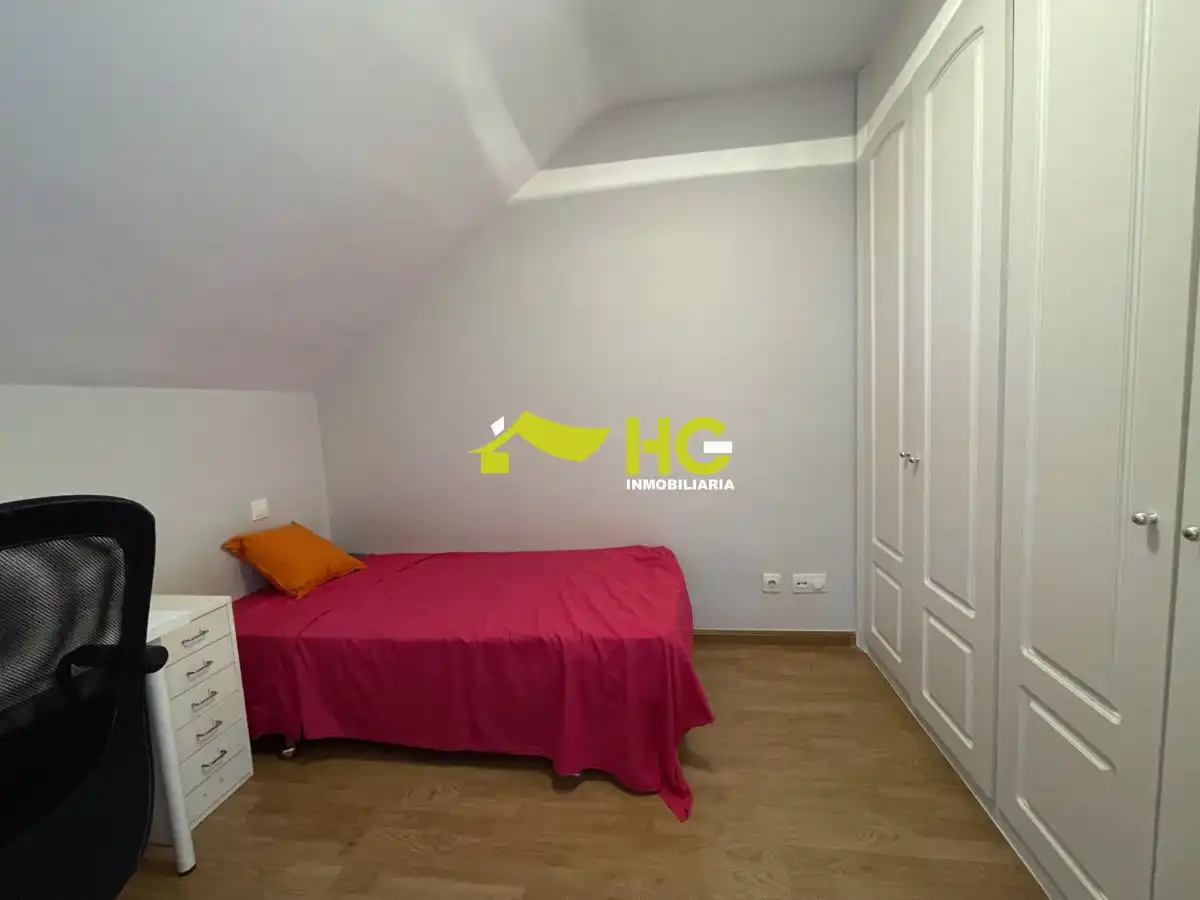 Bedroom of Flat for sale in Villaviciosa de Odón  with Air Conditioner, Heating and Terrace