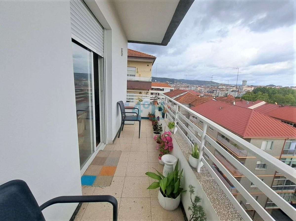 Terrassa de Pis en venda en Ourense Capital  amb Calefacció i Traster