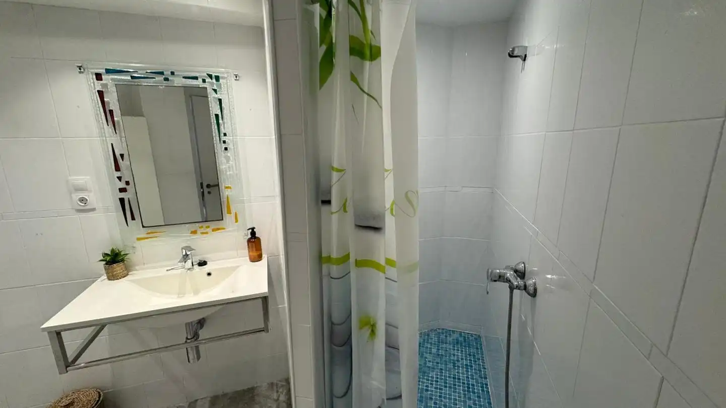 Habitación en Mestre Marçal, Torrefiel