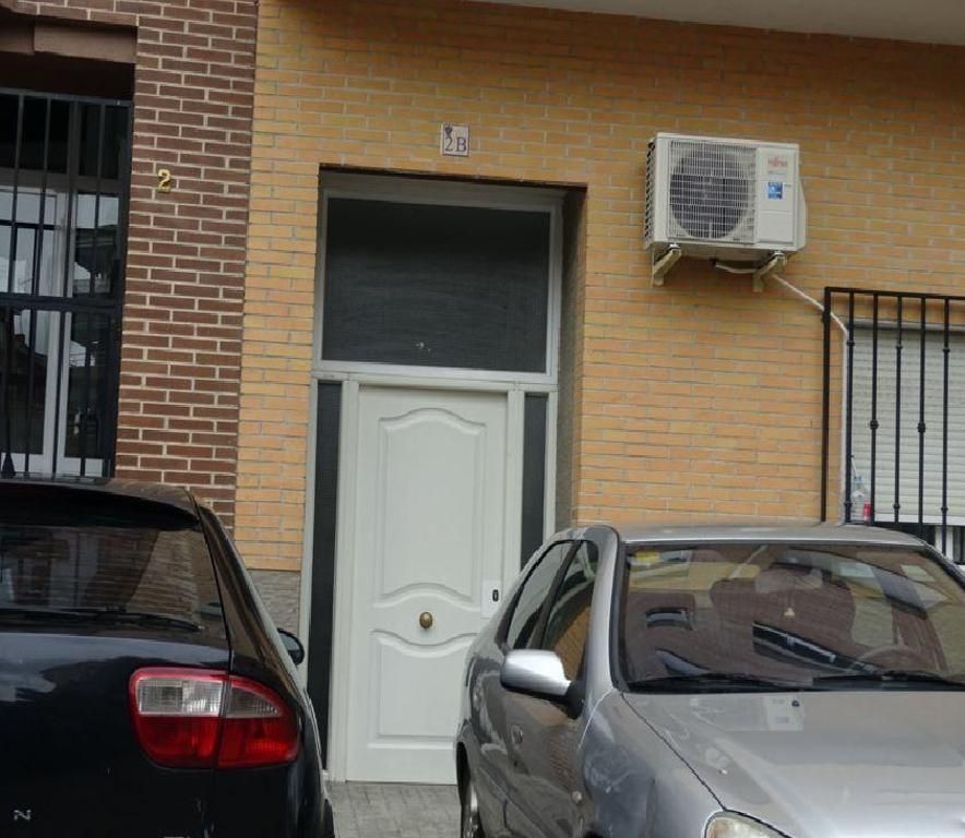 Vista exterior de Pis en venda en  Toledo Capital amb Calefacció i Traster