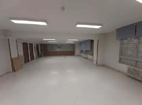 Oficina de alquiler en Haro