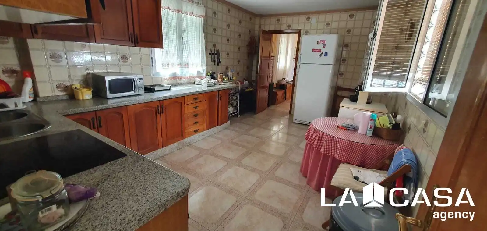 Cocina de Casa o chalet en venta en Dos Hermanas con Aire acondicionado y Terraza