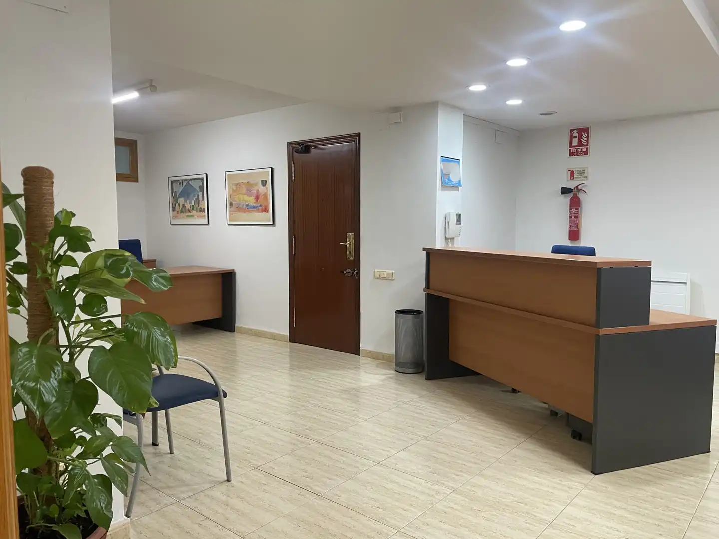 Büro zum Verkauf in Ontinyent mit Klimaanlage