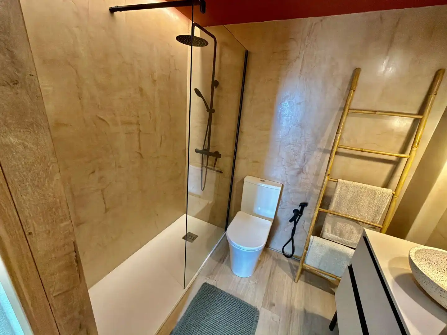 Bathroom of Apartments for sale in Alboraya  with Air Conditioner and Storage room