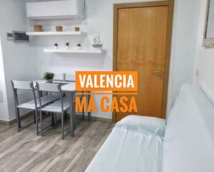 Dormitori de Àtic de lloguer en  Valencia Capital amb Aire condicionat, Calefacció i Moblat