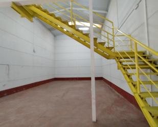Nau industrial de lloguer en Pinto