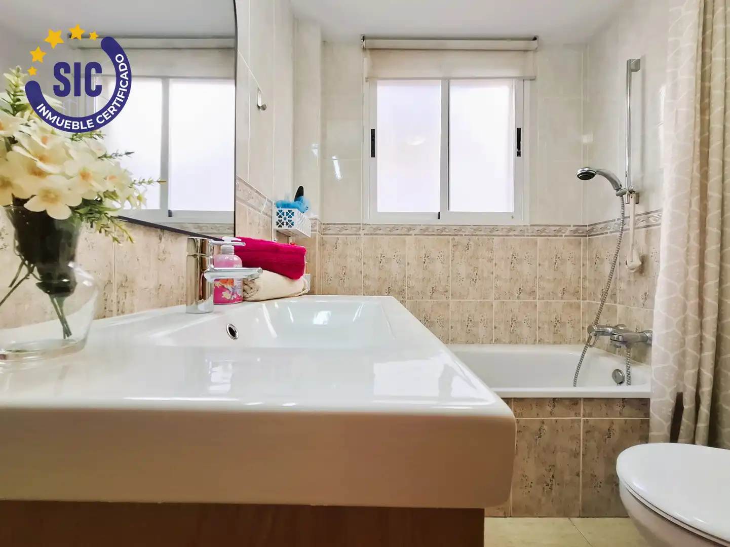 Bathroom of Flat for sale in Centro