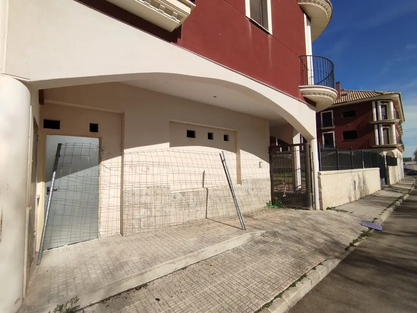 Local en venta en Avenida de la Paz, La Solana