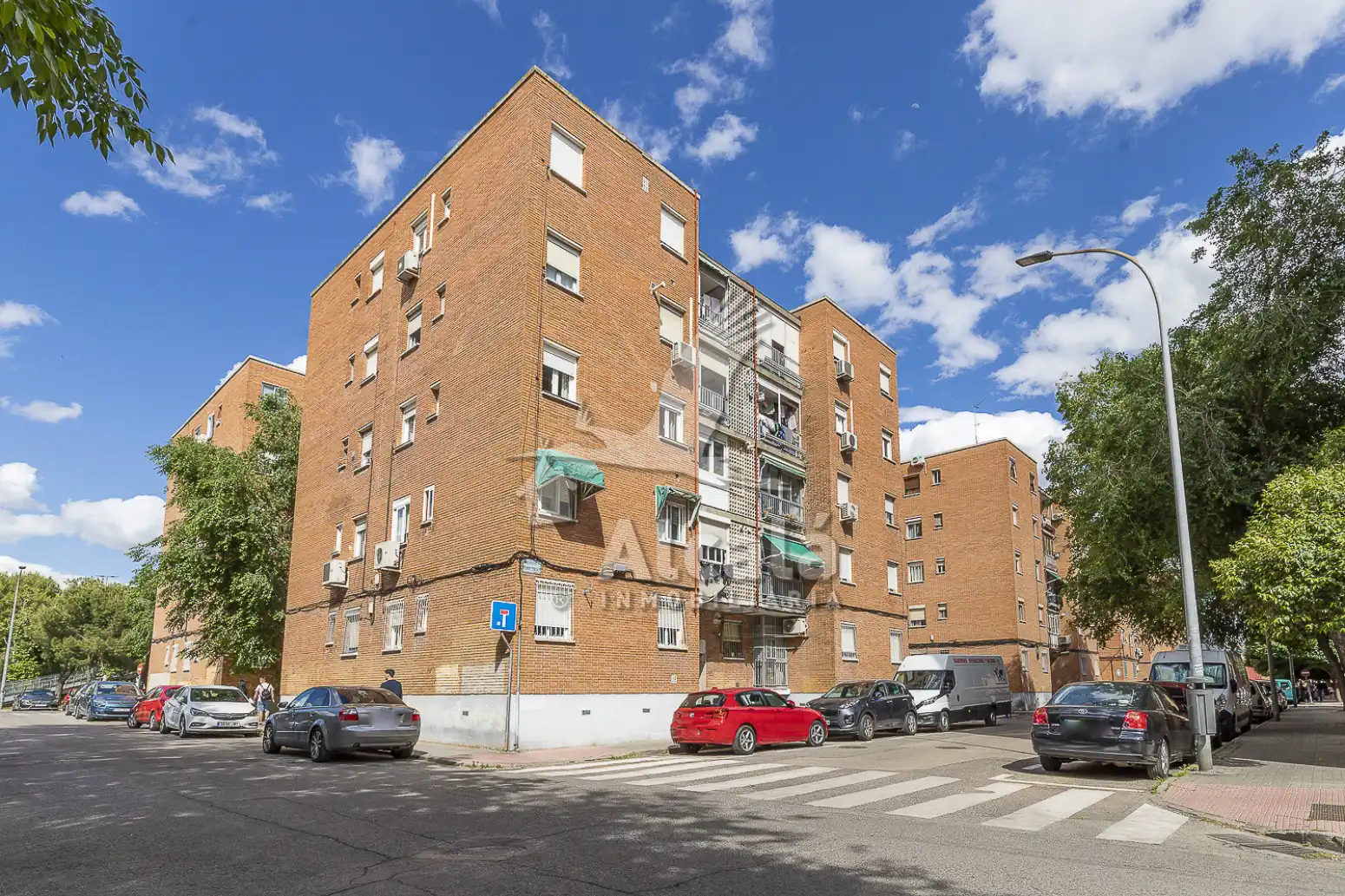 Vista exterior de Pis en venda en Alcalá de Henares amb Aire condicionat, Calefacció i Terrassa