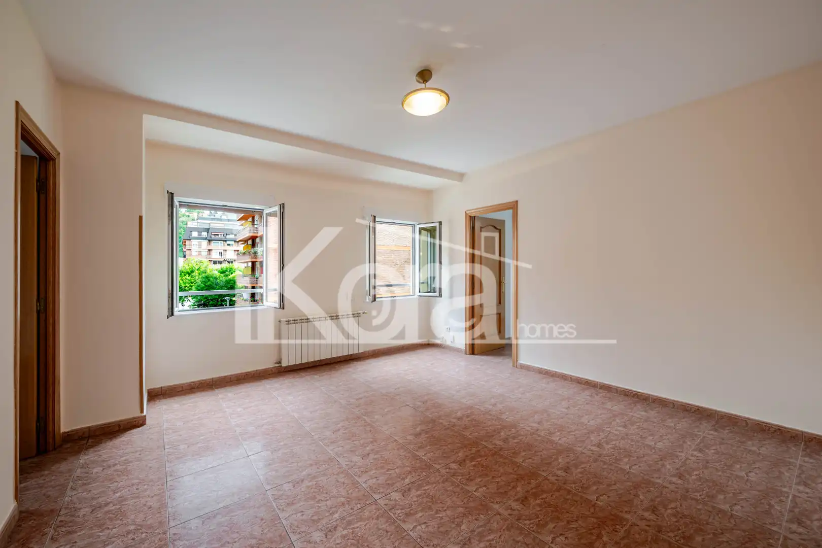 Bedroom of Flat for sale in Donostia - San Sebastián   with Heating, Storage room and Oven