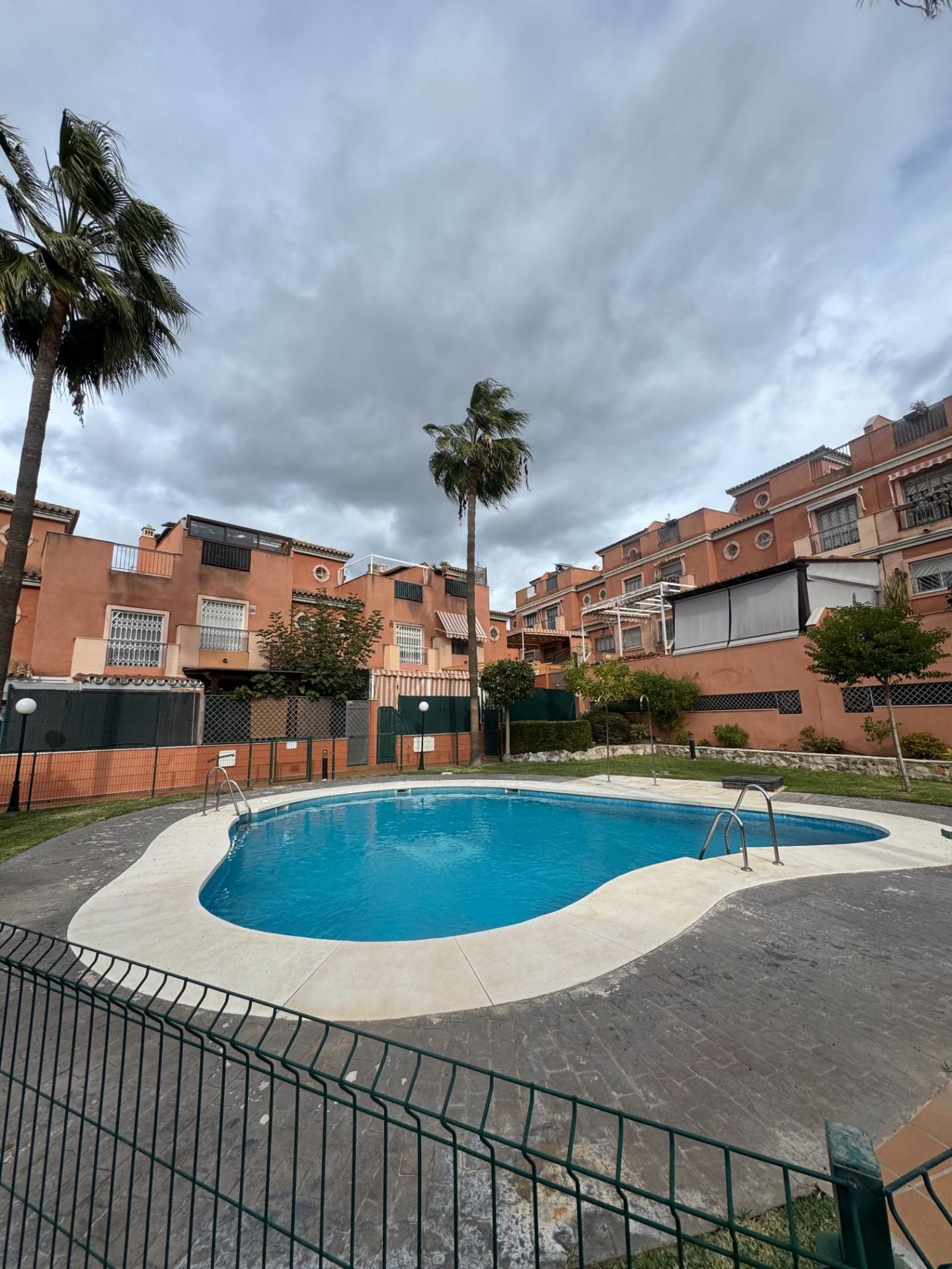 Swimming pool of Single-family semi-detached for sale in Málaga Capital  with Private garden, Terrace and Balcony