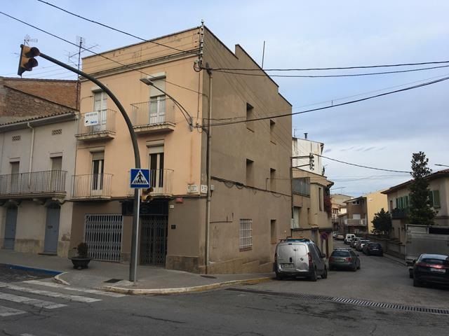 Vista exterior de Edifici en venda en Navàs