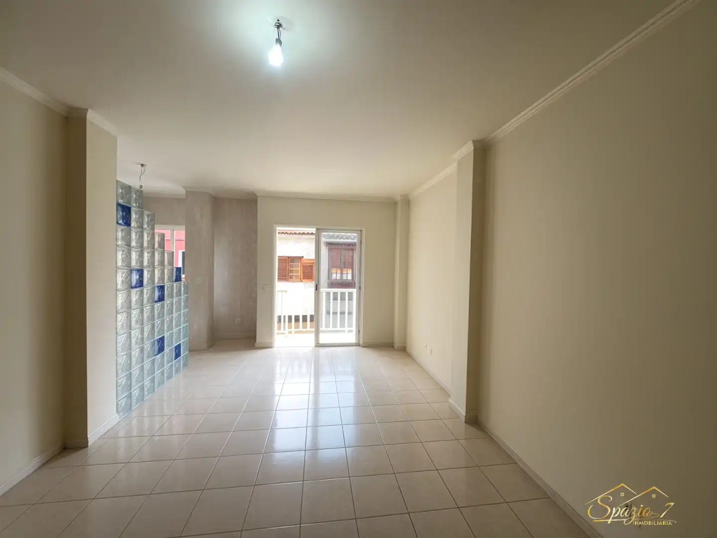 Vista exterior de Piso en venta en Los Realejos con Balcón y Alarma