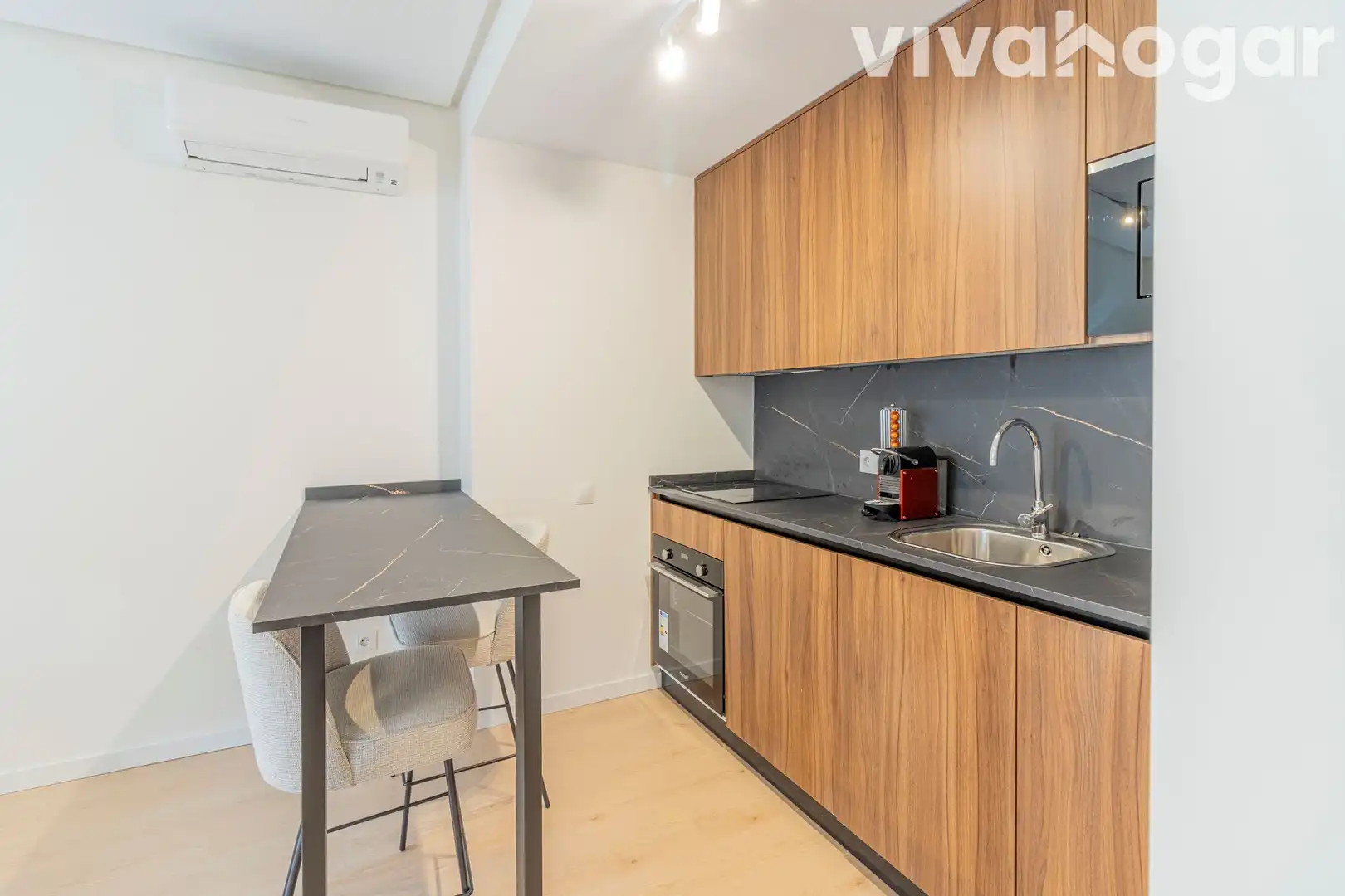 Kitchen of Flat for sale in Barrio de Salamanca