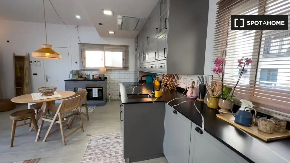 Wohnung zur Miete in Centre