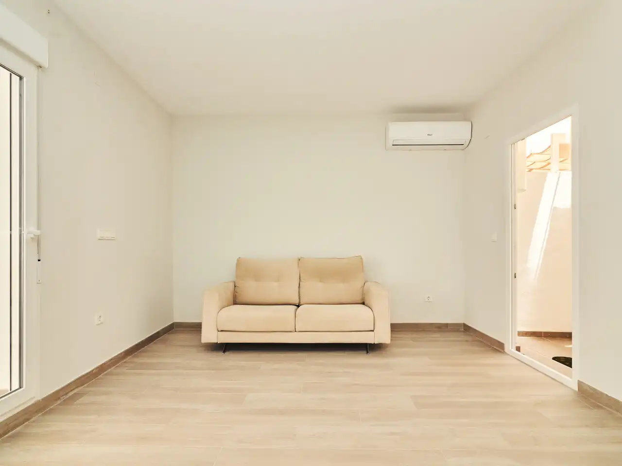 Sala d'estar de Planta baixa en venda en Torrevieja amb Aire condicionat, Calefacció i Terrassa