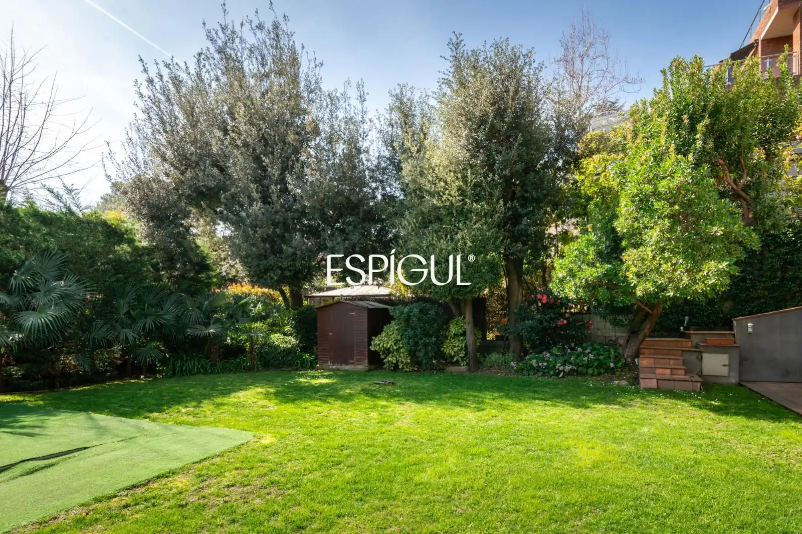 Garden of Houses for sale in Sant Cugat del Vallès  with Air Conditioner, Heating and Private garden