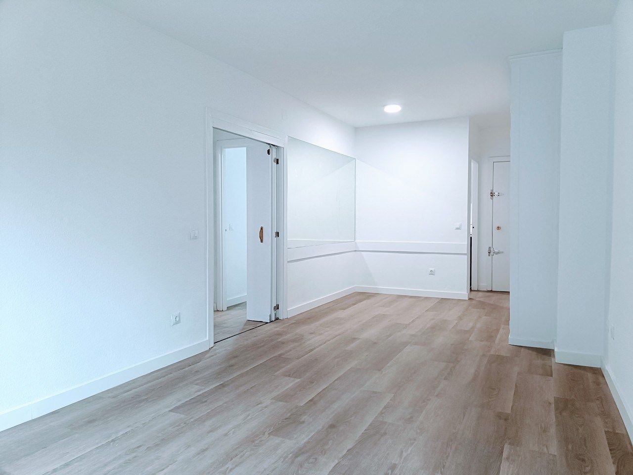 Flat to rent in  Madrid Capital  with Heating