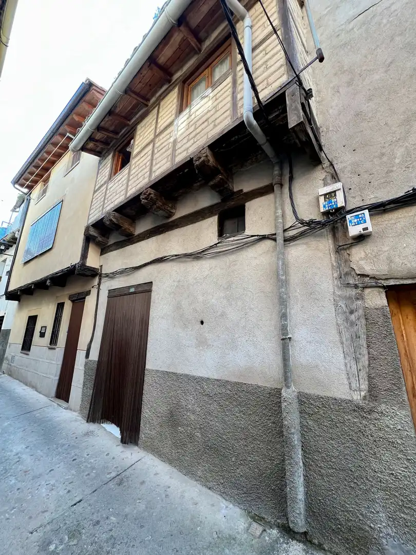 Exterior view of Houses for sale in Garganta la Olla