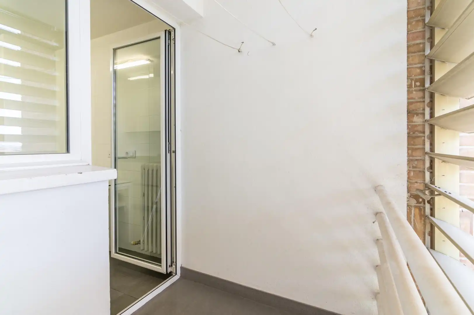 Piso en venta en  Pamplona / Iruña con Calefacción, Parquet y Trastero