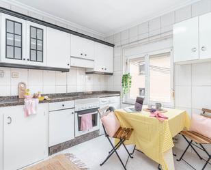 Cuina de Casa o xalet en venda en Aller amb Calefacció, Terrassa i Traster
