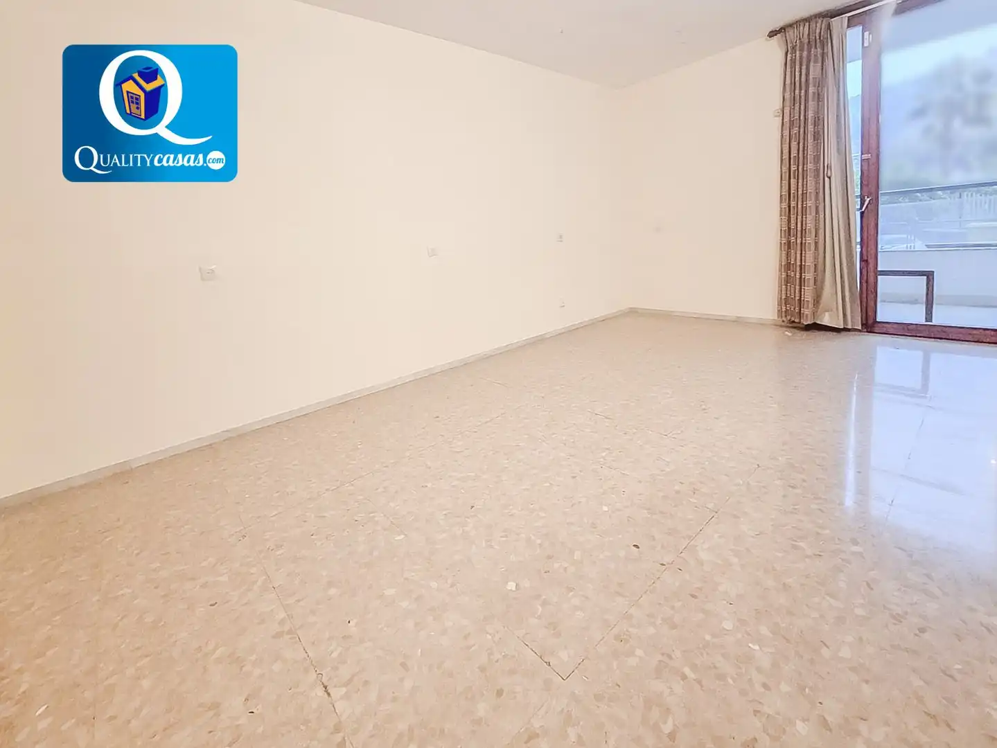Wohnungen zum Verkauf in Alicante / Alacant mit Terrasse und Gemeinschaftspool
