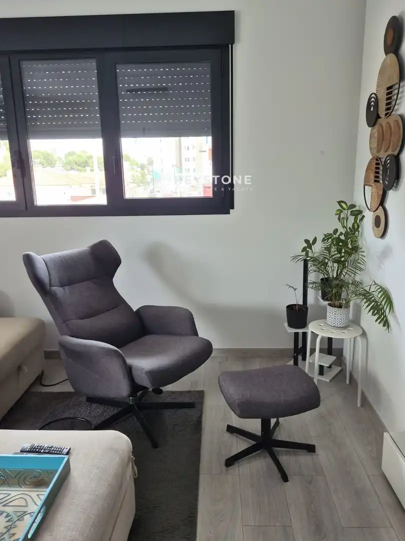 Wohnzimmer von Wohnung zur Miete in Alicante / Alacant mit Klimaanlage, Heizung und Terrasse