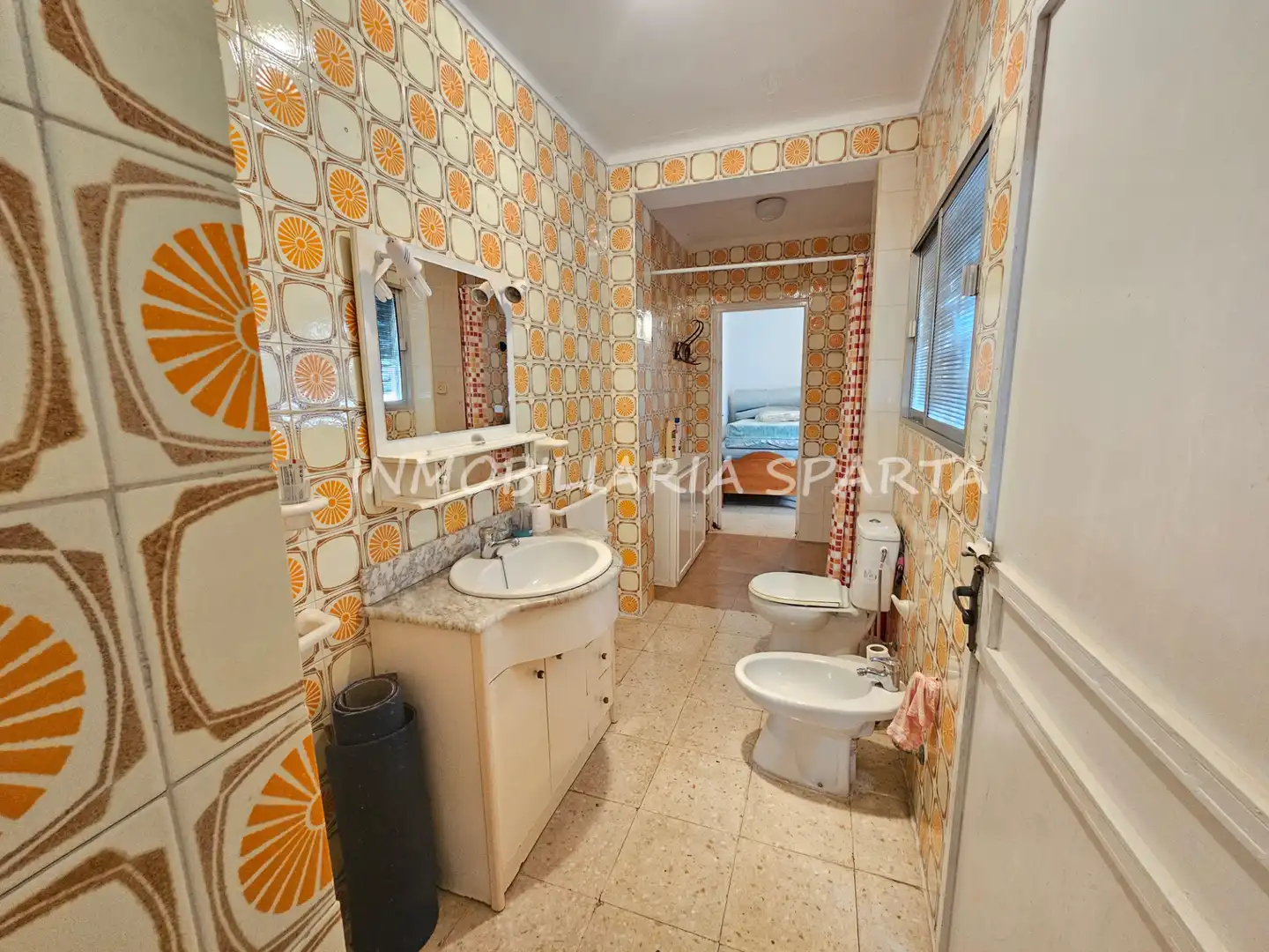 Baño de Casa adosada en venta en Santiponce con Terraza, Trastero y Balcón