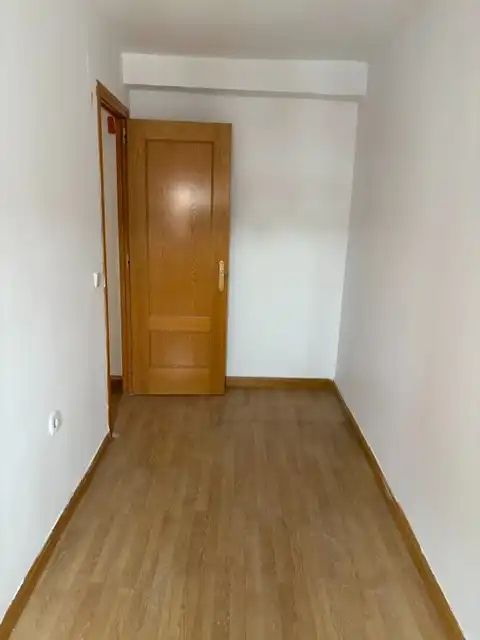 Habitación de Piso en venta en Carabanchel