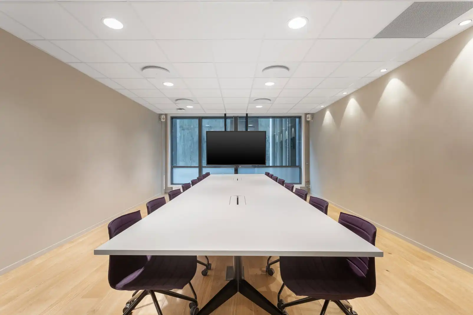 Office space with lift to rent in Carrer La Riera, 17-19 17, imagen 4
