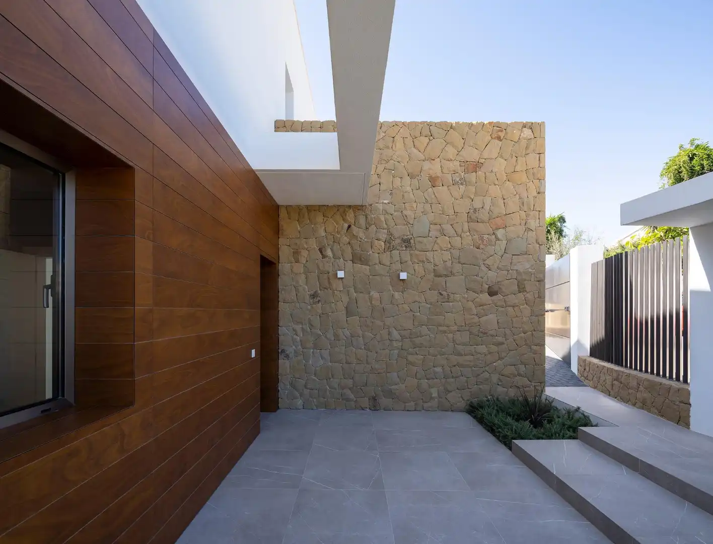 Detached house with pool for sale in El Faro de Calaburra - Chaparral, imagen 11