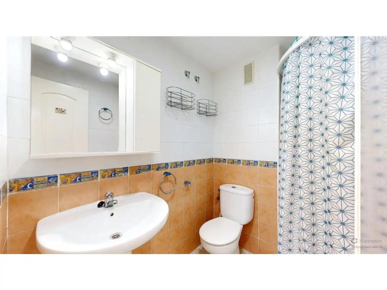 Bathroom of Flat for sale in Cullera  with Air Conditioner, Private garden and Terrace
