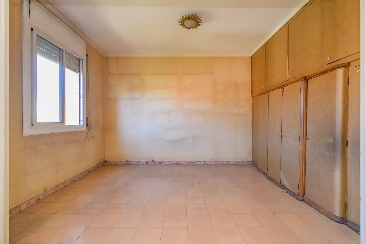 Piso en venta en Barcelona con Aire acondicionado, Calefacción y Balcón
